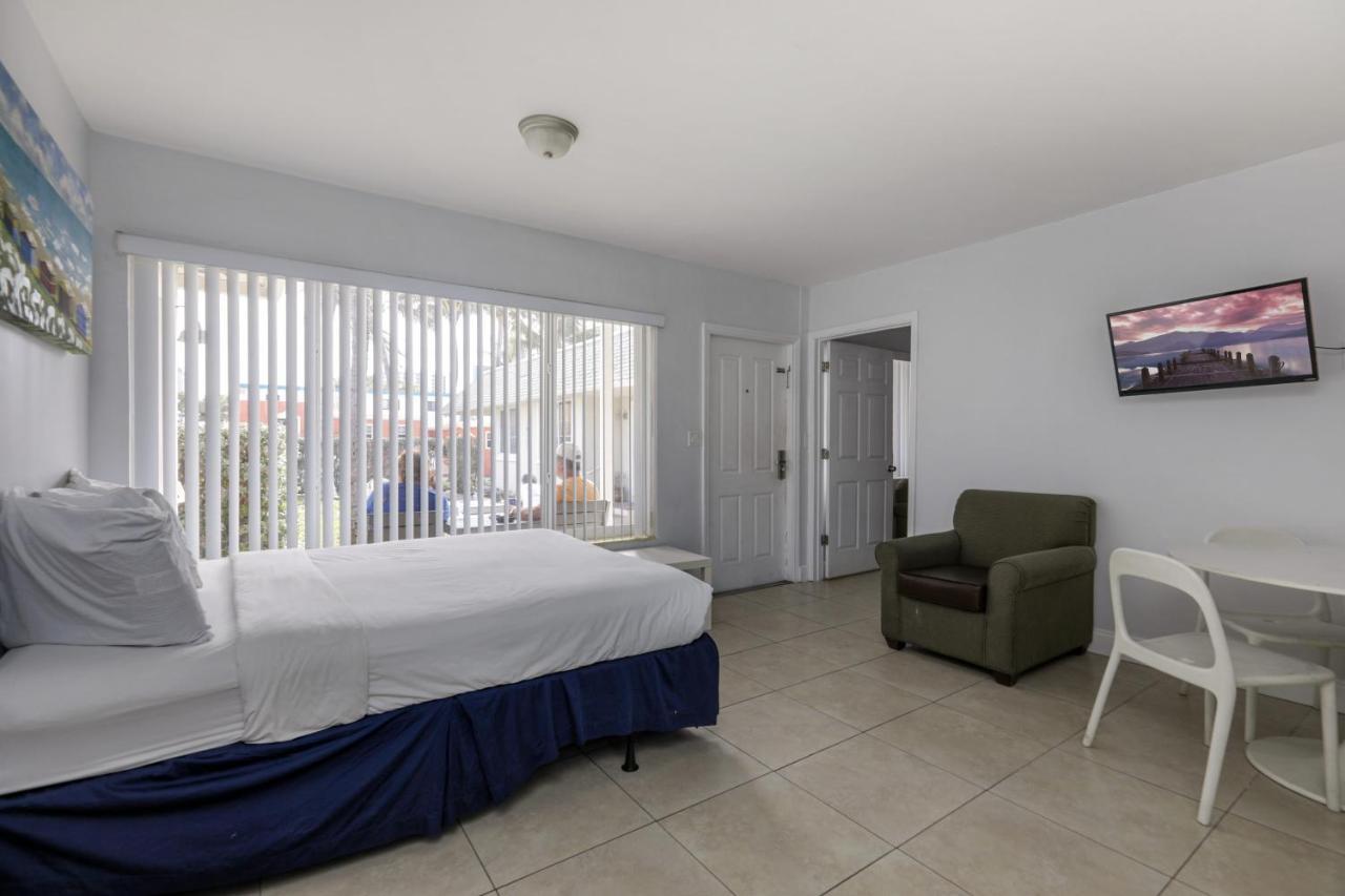 Hollywood Broadwalk Oceanside Hotel Exteriér fotografie